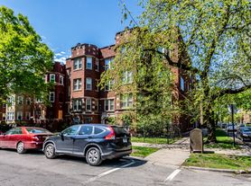 8000 S Drexel