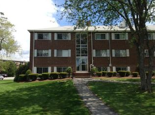 28 Fernview Ave APT 11, North Andover, MA 01845