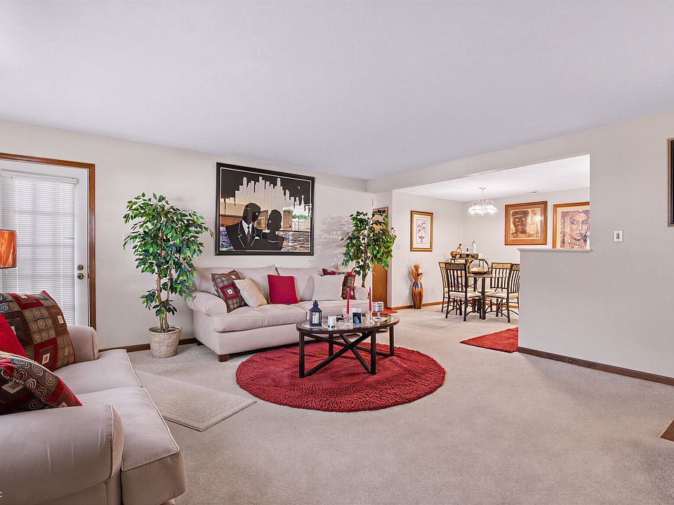 1st image of 1763 Wellesley Ln #1C