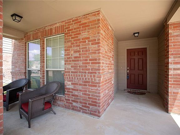 2nd image of 5808 Red Drum Dr