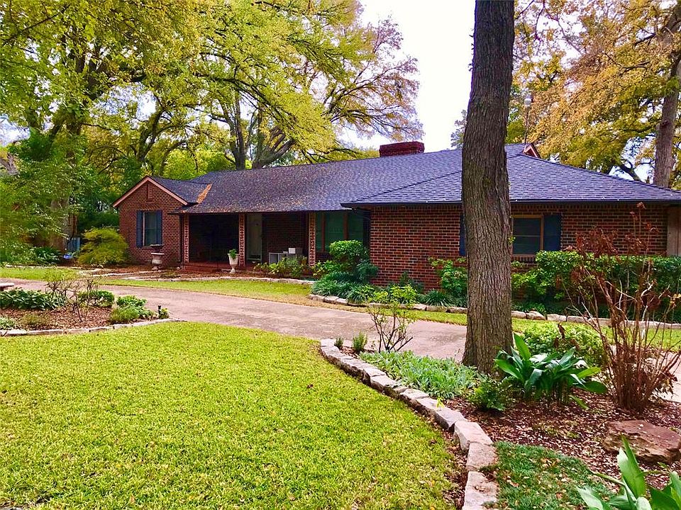 1st image of 1207 S Selva Dr