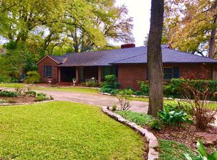 1207 S Selva Dr, Dallas, TX 75218