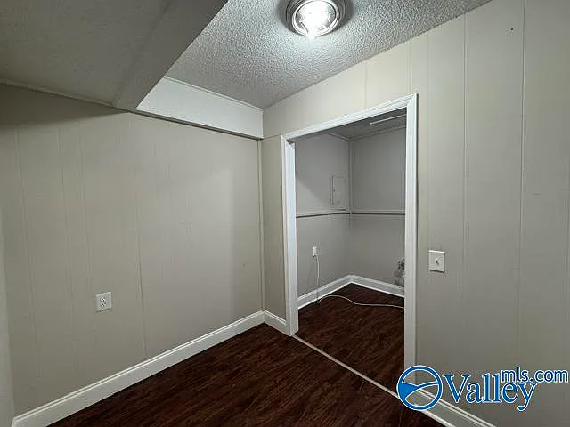 2810 Hillsboro Rd SW — Photo 15