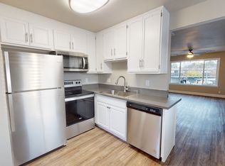 Holiday Gardens Apartments, Vallejo, CA 94589