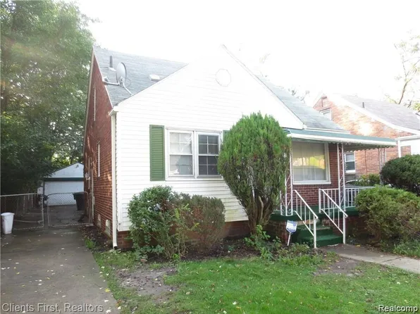 19931 Gilchrist St, Detroit, MI 48235