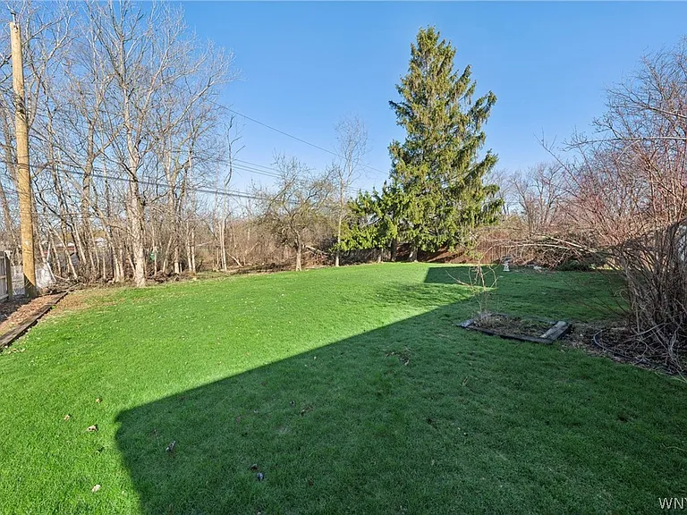 40 Tristan Ln — Photo 44