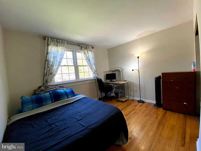 514 Ivydale Rd — Photo 46
