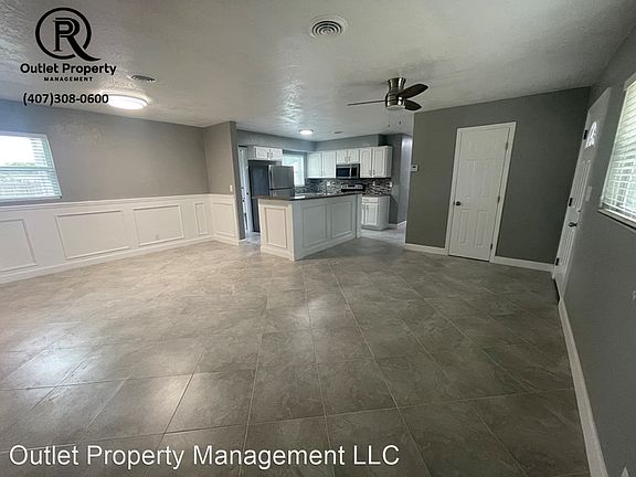 2nd image of 612 Forest Dr