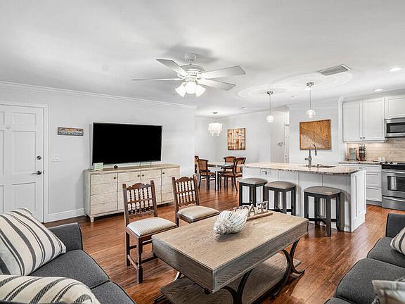 5th image of 1029 Langer Way APT 5