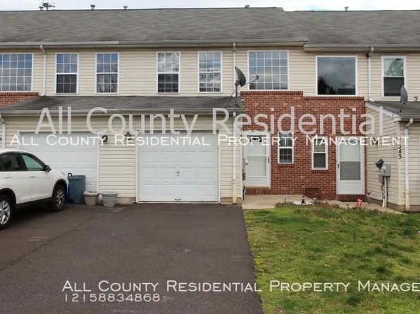 7345 Rockwell Ave, Philadelphia, PA 19111