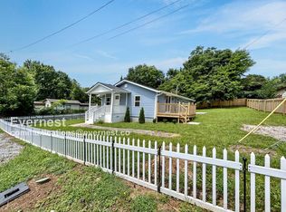 1121 Lawley St, Helena, AL 35080