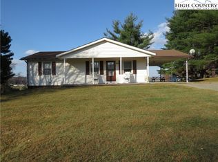 42 Friendly Ln, Ennice, NC 28623