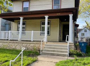 1242 Wealthy St SE, Grand Rapids, MI 49506
