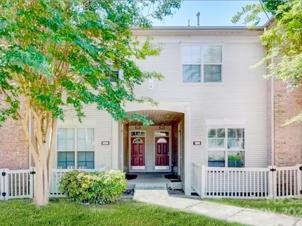 1618 Termini Dr, Charlotte, NC 28262