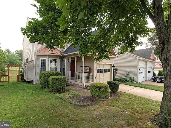 2nd image of 6148 Taffy Ct