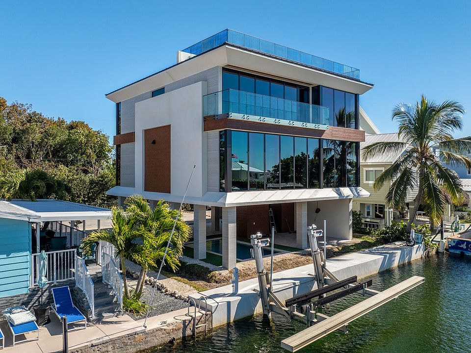 1st image of 108 Coral Way