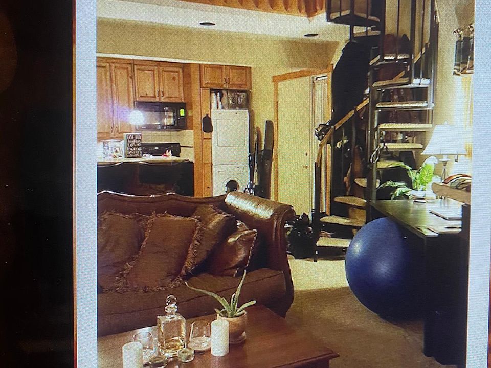 2nd image of 1133 Ski Hill Rd #112G