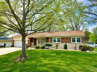 9208 Wampum Dr, Saint Louis, MO 63123