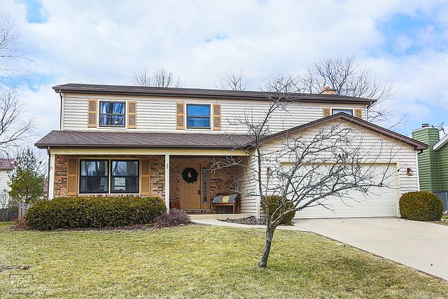 1st image of 2413 Newport Dr