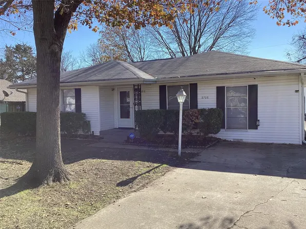 8708 Comer Dr, Dallas, TX 75217