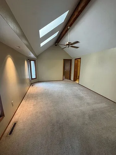 510 E Elm St #E Photo 1 510 E Elm St #E Photo 1