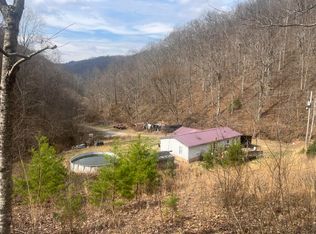 1470 Hopkins Frk, Pikeville, KY