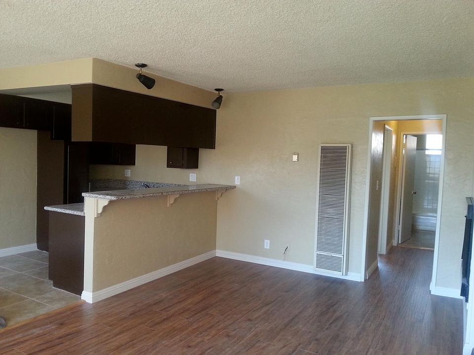1st image of 4071 W 137th St APT B