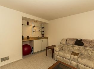 9055 Early April Way, Columbia, MD 21046