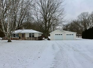 7134 Marsh Rd, Cottrellville, MI 48039