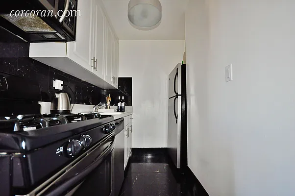 Rented by Corcoran | media 20