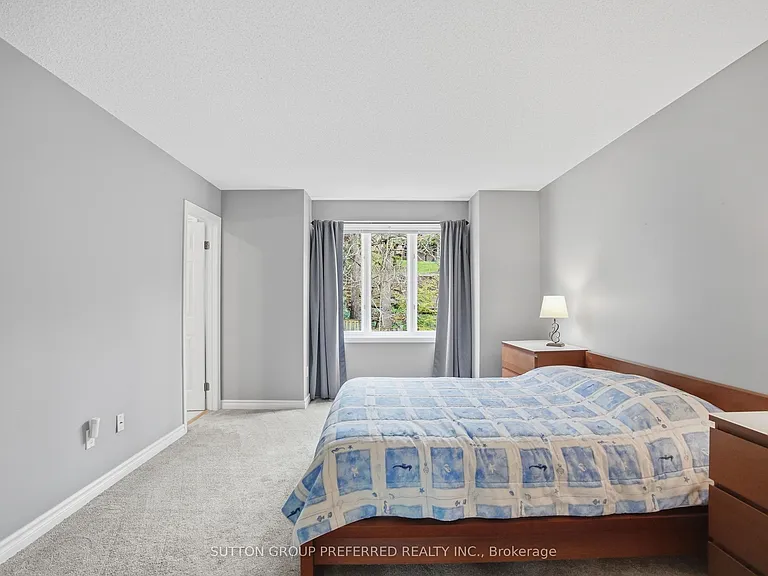 1500 Richmond St #17 — Photo 18