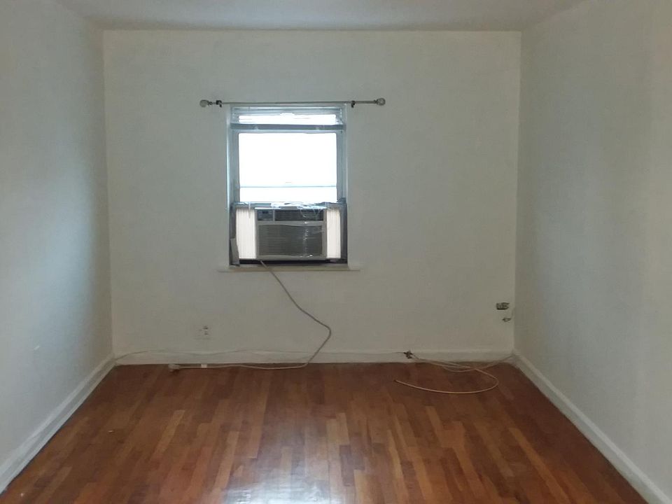 1st image of 800 Revere Ave