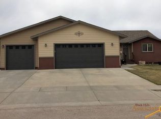 5931 Bendt Dr, Rapid City, SD 57702