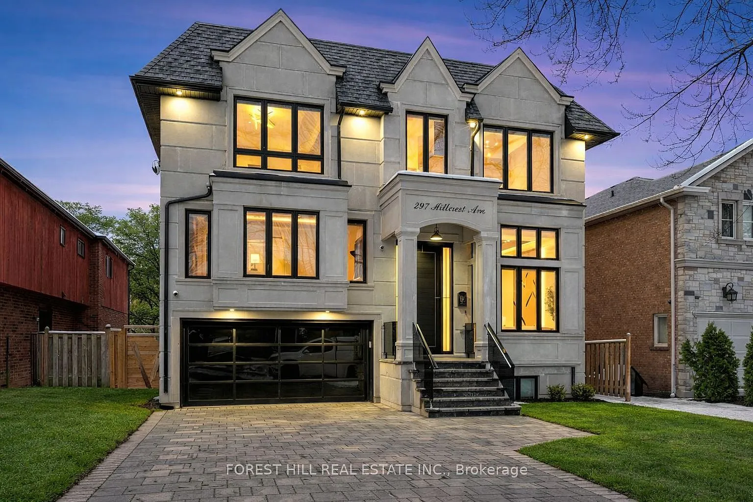 297 Hillcrest Ave photo 1