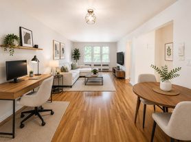 465 E 7th St, Brooklyn, NY