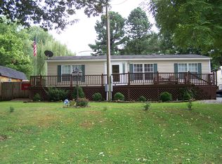 218 E Clara St, Golconda, IL 62938