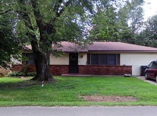 1826 S Craig Cir, Rogers, AR 72758