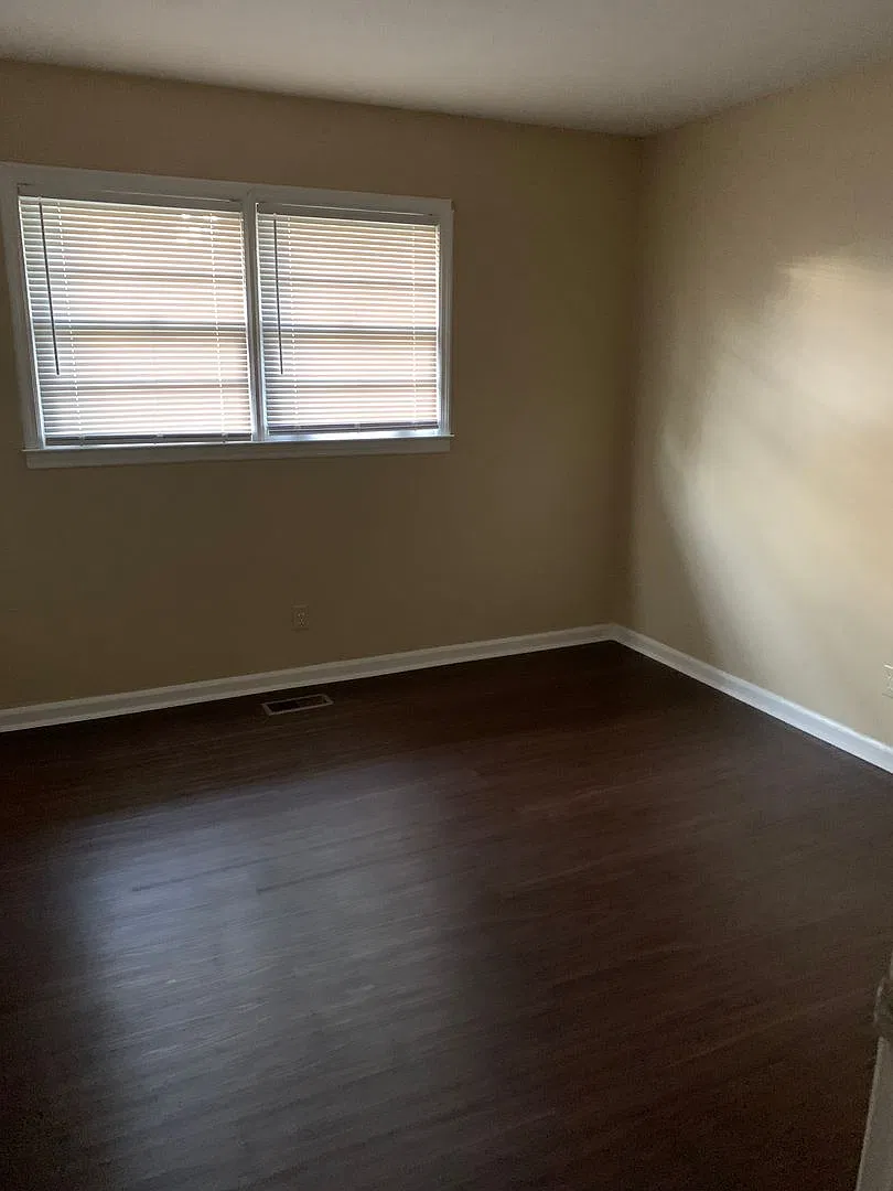 Whispering Pines Cr., 2426 — Photo 4