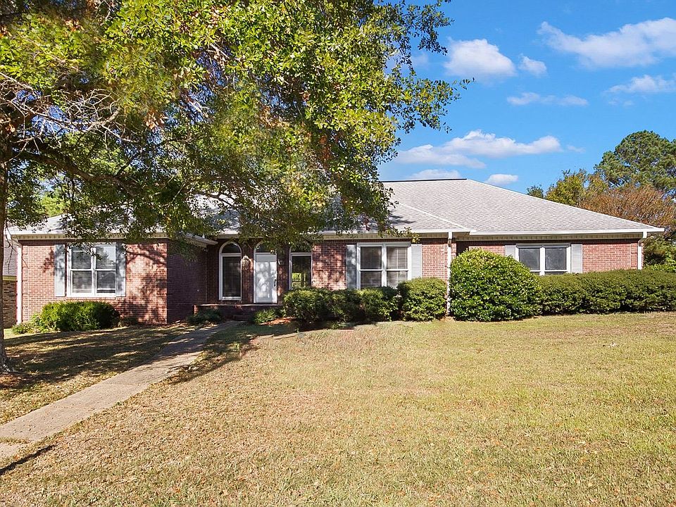 1st image of 5921 Bradford Ln