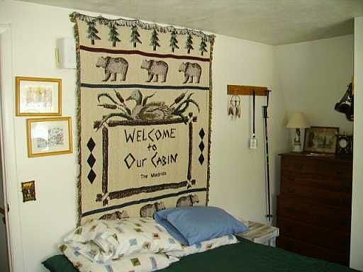 4th image of 304 Tiger Lily Dr