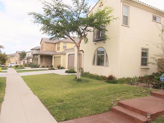 2nd image of 887 E San Felipe Hl