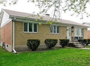 933 Highland Ave, Thornton, IL 60476