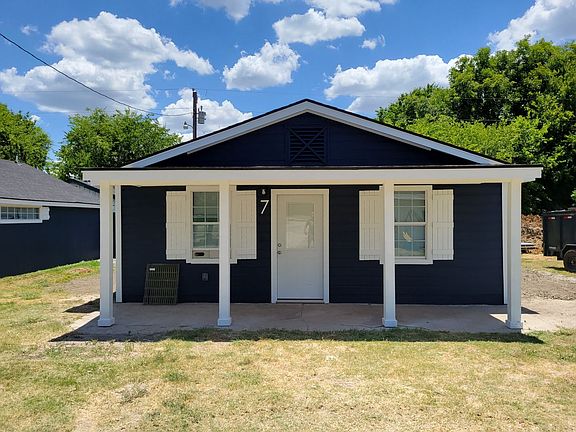 2nd image of 1901 E Highway 276 W #7