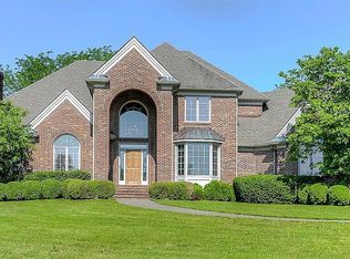 3905 N Cleveland Rd, Lexington, KY 40516