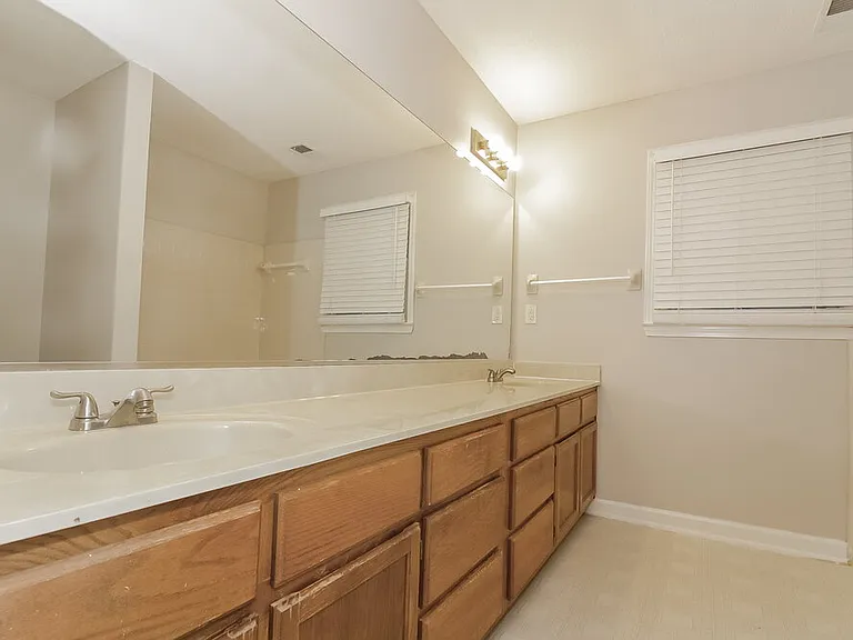 8367 Stavenger Cv — Photo 14