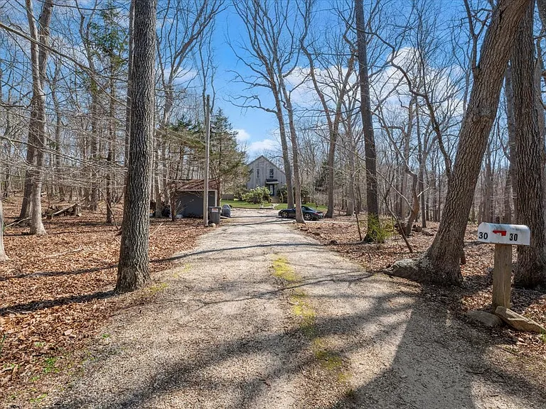 30 Oak Ln — Photo 29