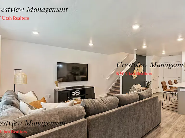 2803 N Airmen Ave — Photo 4