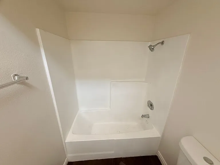 5165 Gray Ln #B — Photo 13
