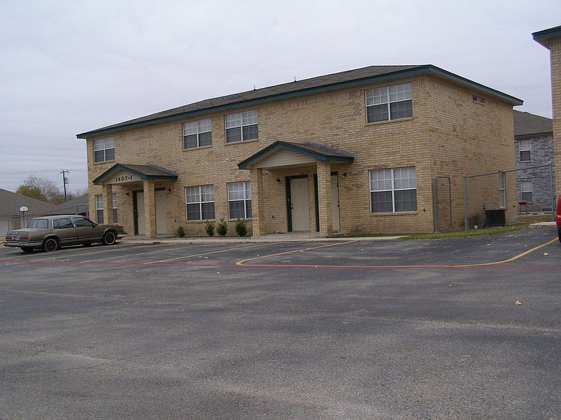 1st image of 1407 Van Zanten Ct APT 2B