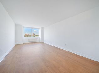 160 Riverside Blvd APT 7M, New York, NY 10069